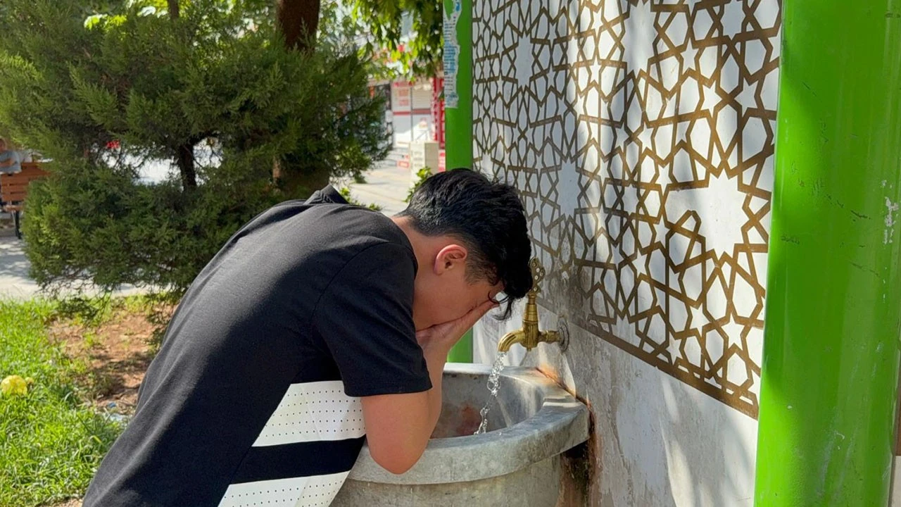 Güneydoğu'da kavurucu sıcaklık: Termometreler 48 dereceyi gördü