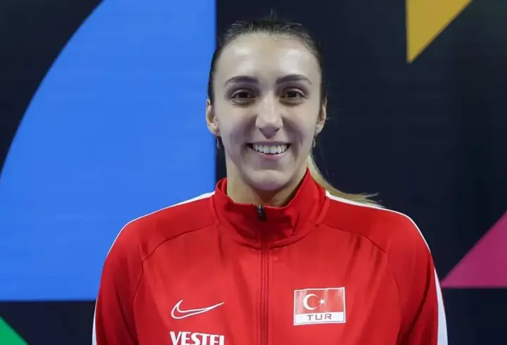 Voleybolcu Aslı Kalaç kimdir? Aslı Kalaç nereli? Aslı Kalaç boyu kaç?