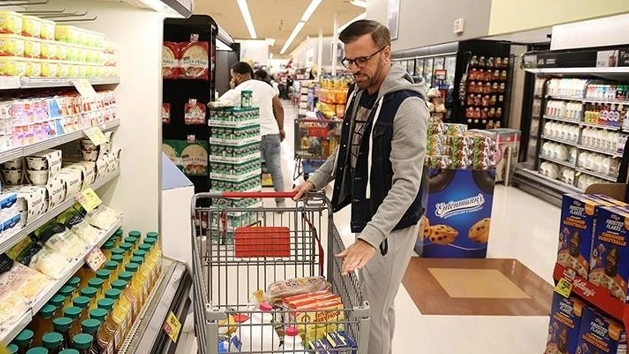 ABD'de tüketici güveni 2014'ten bu yana en düşük seviyeye geriledi