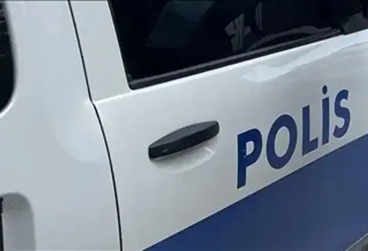 Sahte e-imza davasında hakkında tutuklama kararı verilen sanık İstanbul'da yakalandı