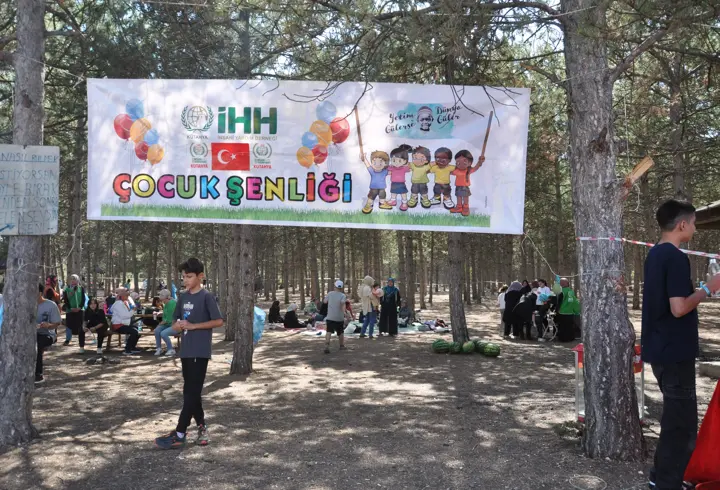 Kütahya'da geleneksel çocuk şenliği yapıldı