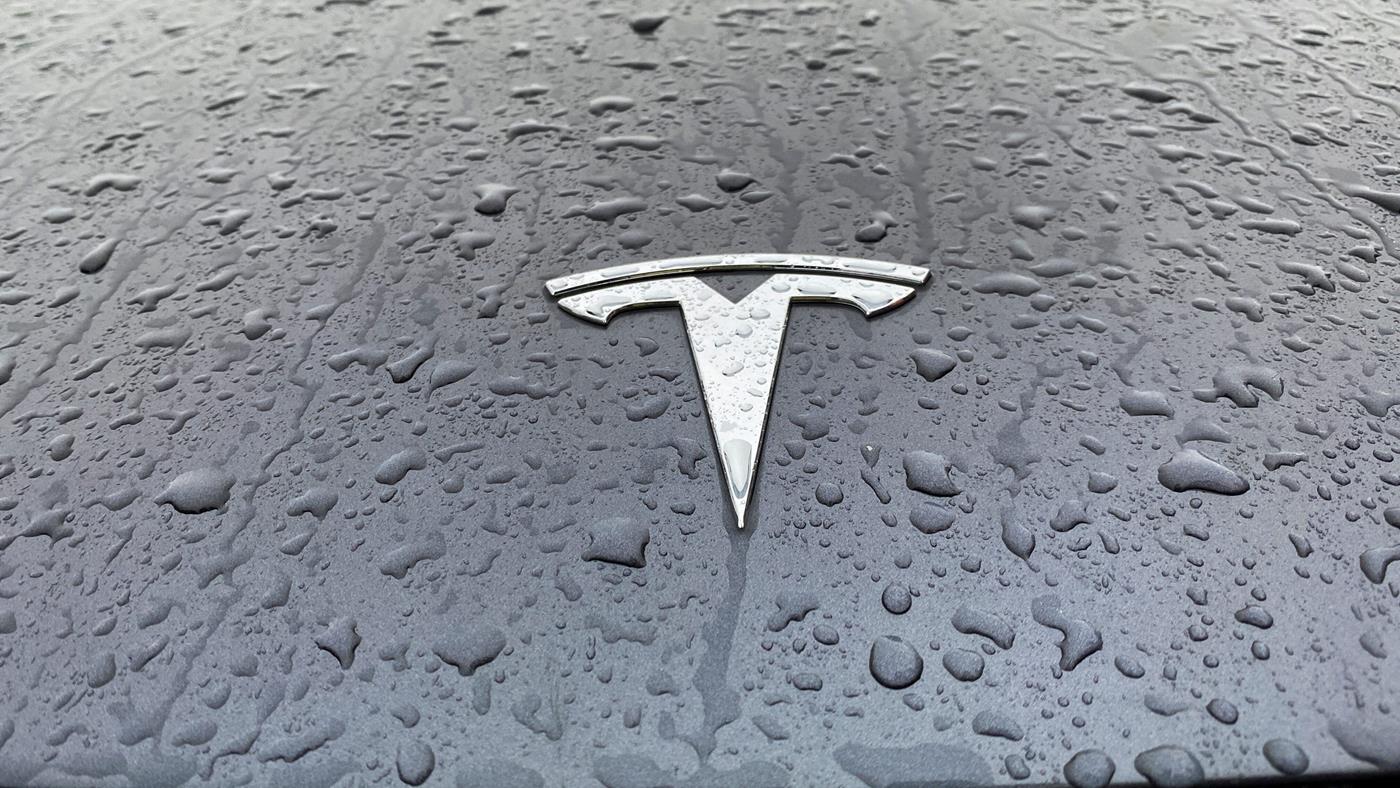 Tesla’da krizler bitmiyor: Şimdi de karbon kredisi krizi patlak verdi