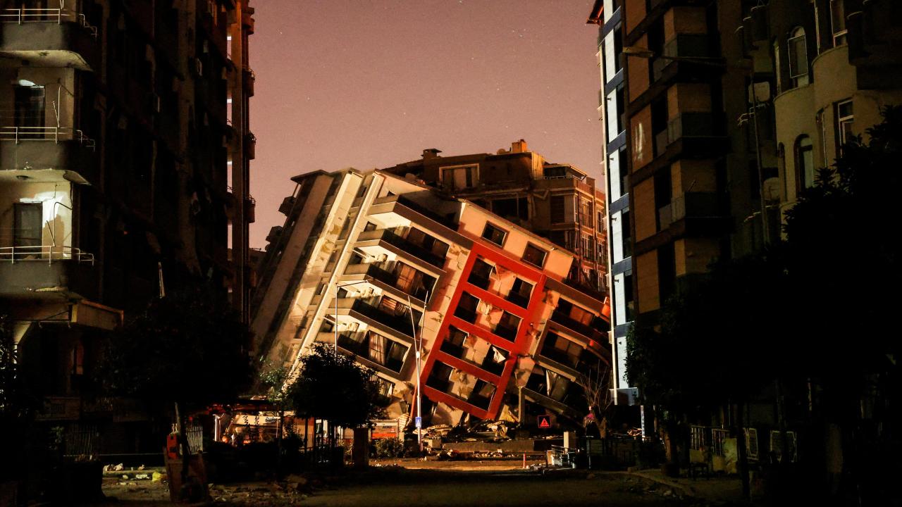 Asrın felaketinin yıl dönümünde anma mesajları