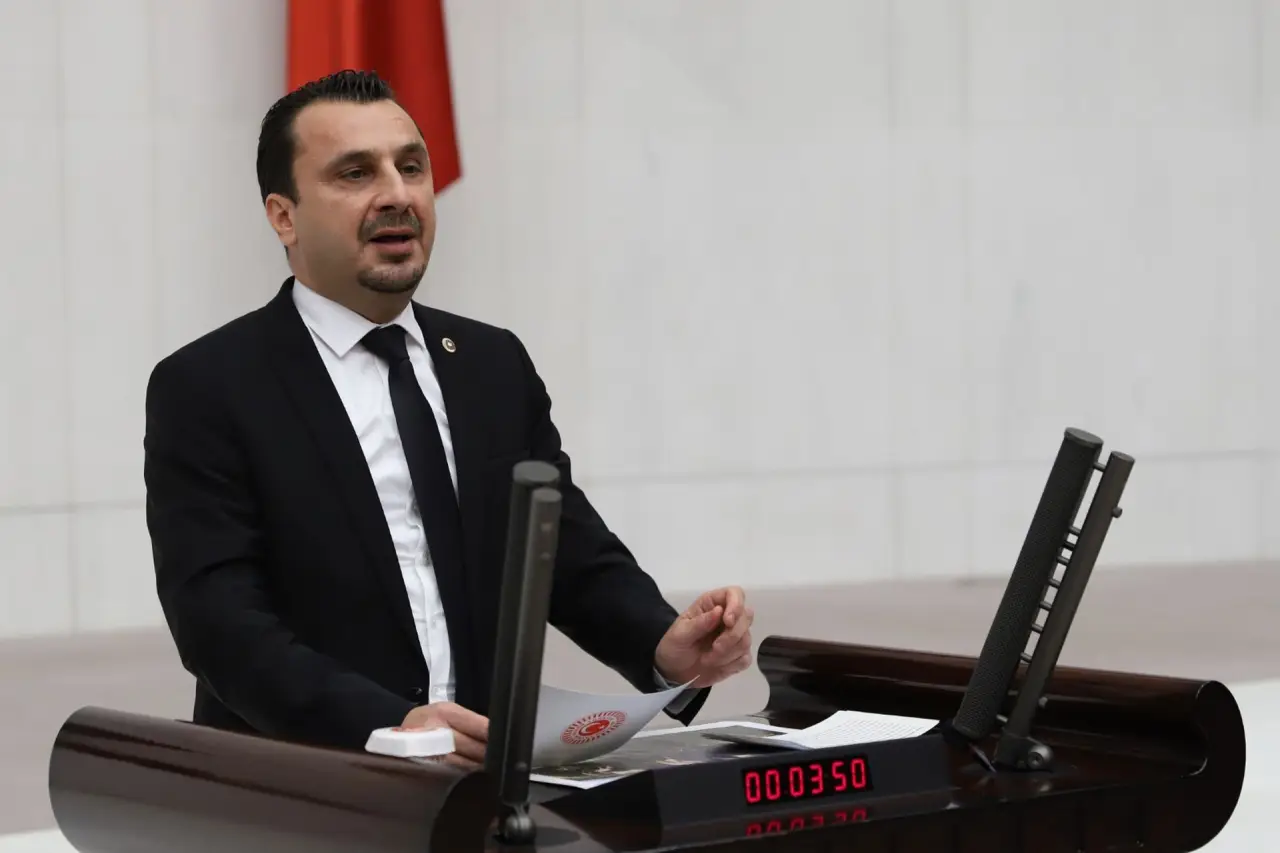 Yeni Partili Başevirgen: "8 Yılda Asgari Ücret 17,5, Açlık Sınırı 22 Kat Arttı"