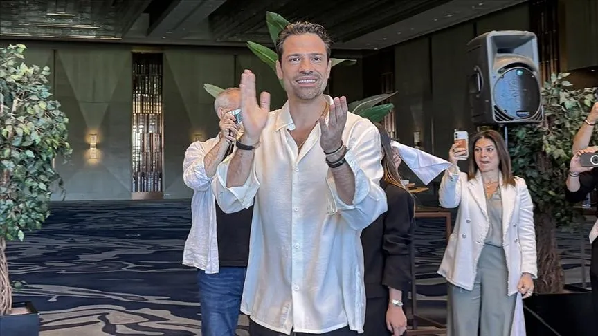 Konstantinos Argiros, Türkiye'de ilk kez İstanbul'da konser verecek