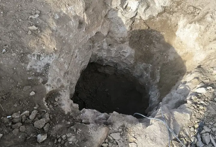 Konya'da define aramak için kazı yapan 4 kişi yakalandı 