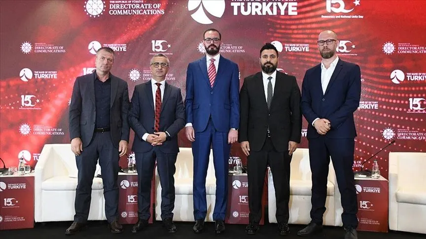 Arnavutluk'ta "Zaferin Adı Türkiye" konulu panel düzenlendi