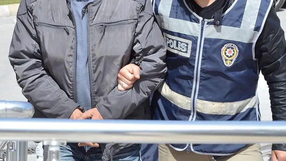 12 yıl 6 ay hapis cezası bulunan firari yakalandı