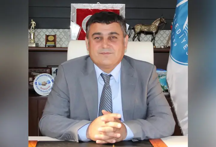 Aksu Belediye Başkanı Yıldırım, CHP'den istifa etti