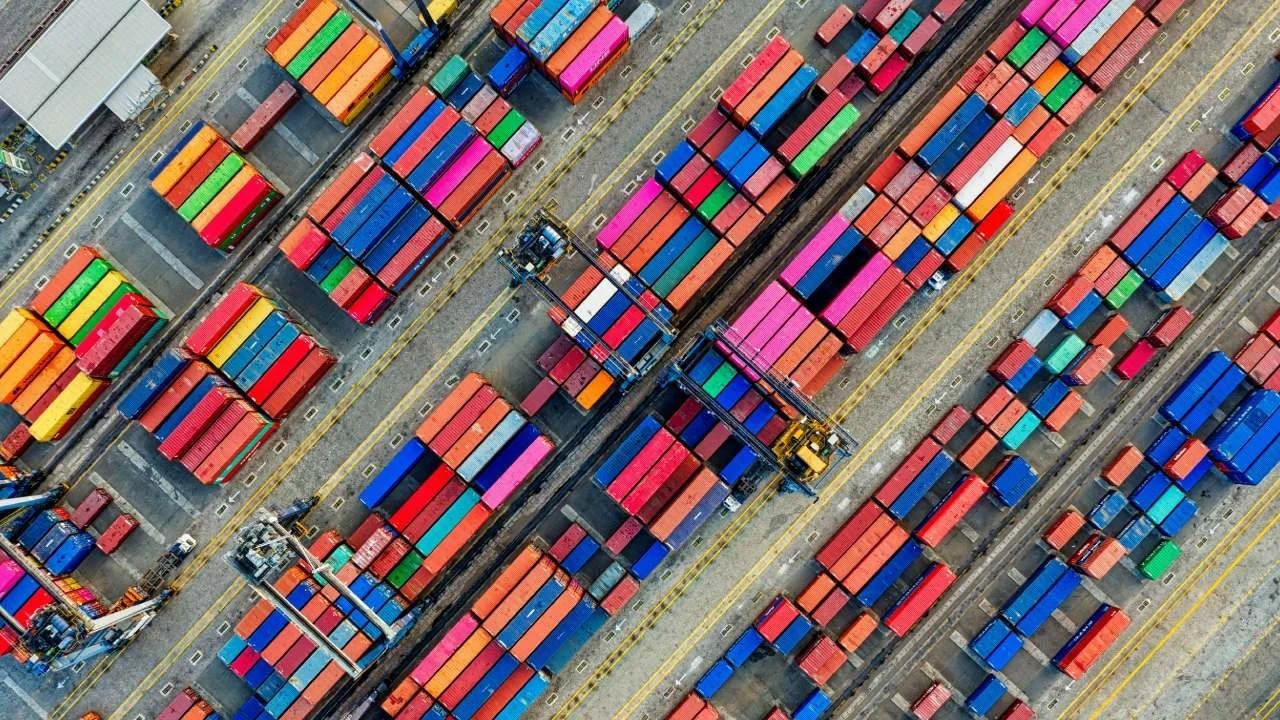Türkiye’nin dış ticaret açığı 10 ayda 74 milyar doları aştı