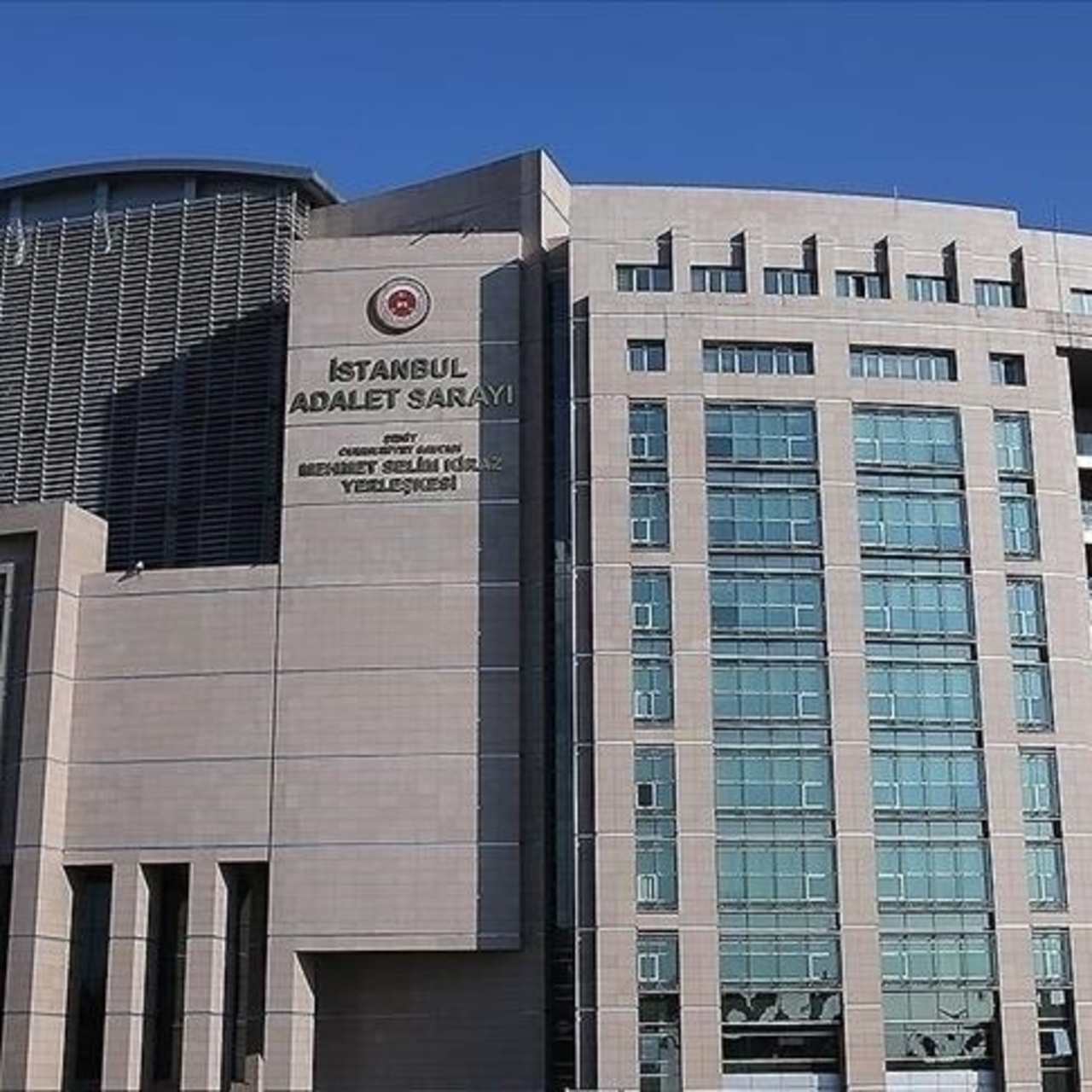 Belediyelere yönelik terör soruşturması: 2 sanık hakkında tahliye kararı