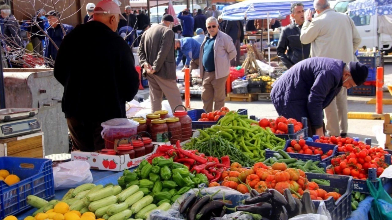 Türk-İş: Açlık sınırı kasımda 29 bin 828 TL’ye yükseldi