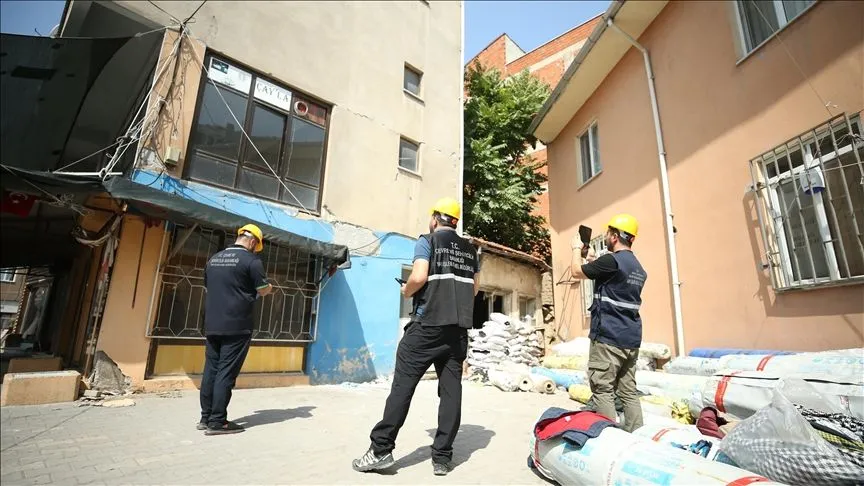 Sındırgı'da ağustostaki depremin ardından 250 ekip hasar tespiti için görev yaptı