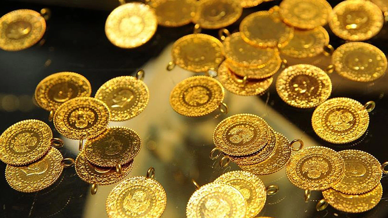 Altının kilogram fiyatı 5 milyon 835 bin lira oldu