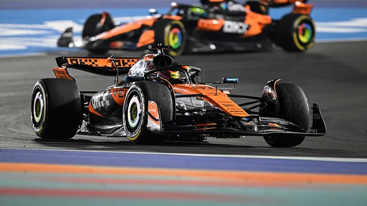 Formula 1 Katar Grand Prix'sinde sprint yarışının galibi Piastri!