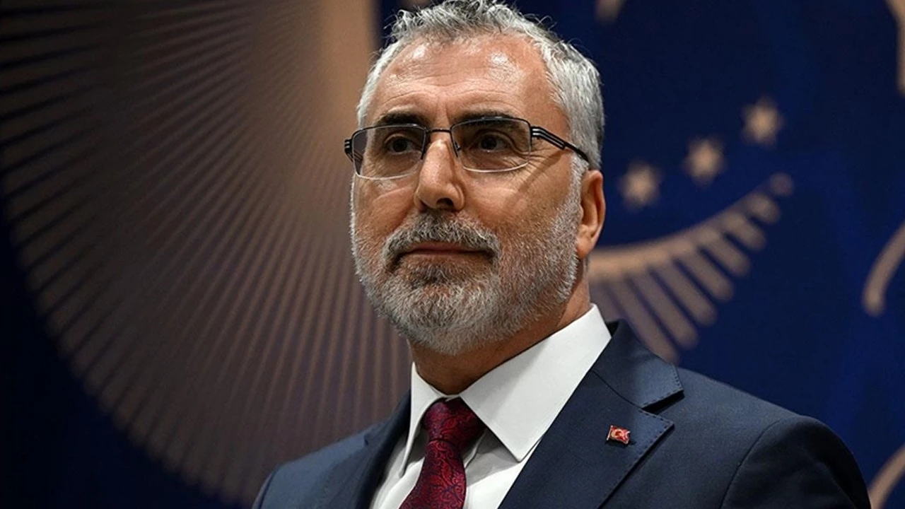 Müjdeyi Bakan Işıkhan verdi: 10 bin engelliye kamuda iş fırsatı ve iş kuracaklara hibe ödemesi...