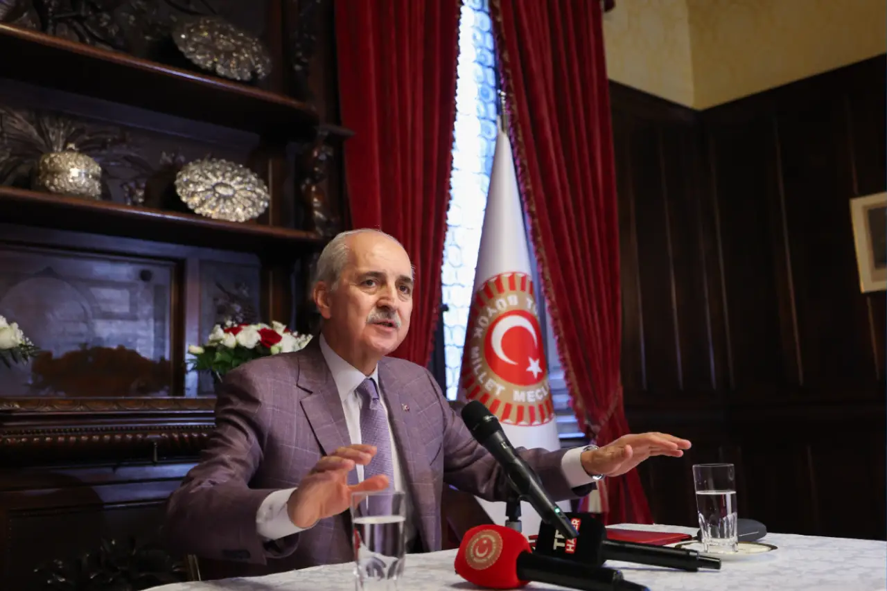 TBMM Başkanı Kurtulmuş, Roma Büyükelçiliğinde konuştu: PKK silah bırakmazsa çerçeve yasa uygulamaya konulmayacak