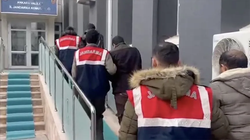 Terör örgütü DEAŞ'a yönelik 24 ildeki operasyonlarda 88 şüpheli yakalandı