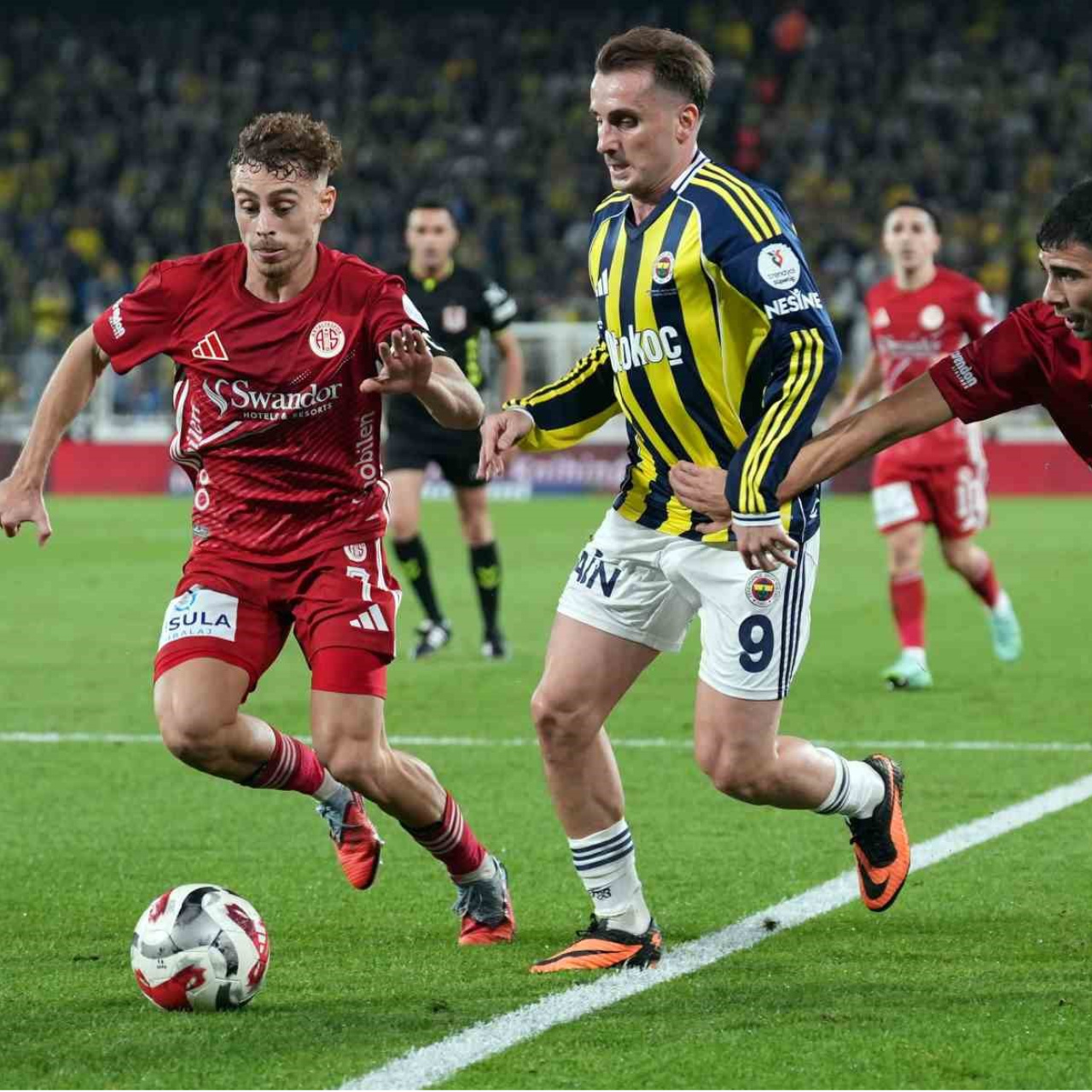 Antalyaspor-Fenerbahçe maçı saati ve kanalı