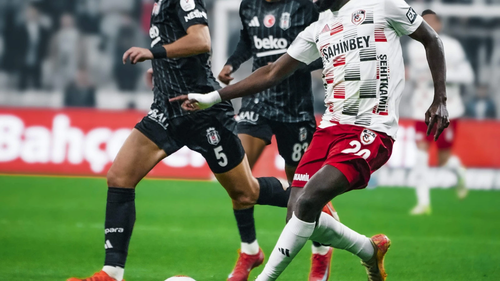 Beşiktaş, Gaziantep FK'yı ağırlıyor