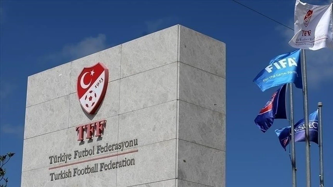 Süper Lig'den 8 kulüp PFDK'ye sevk edildi