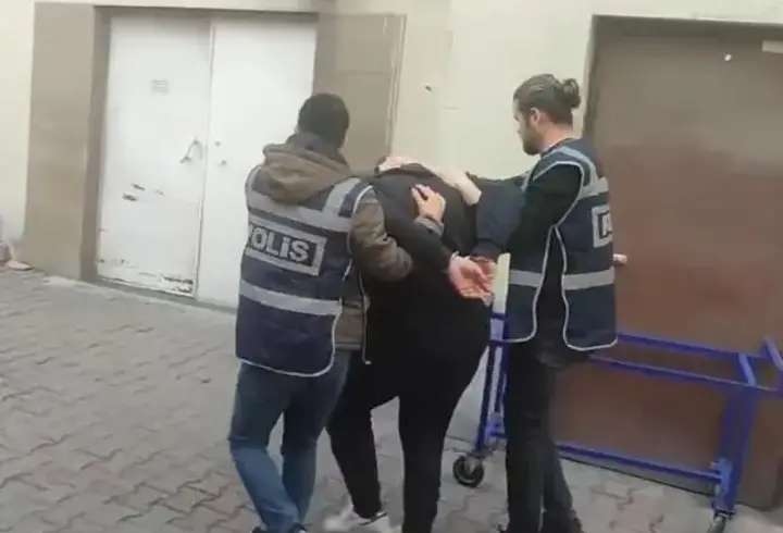 Kayseri'de 33 yıl 9 ay hapisle aranan firari hükümlü yakalandı