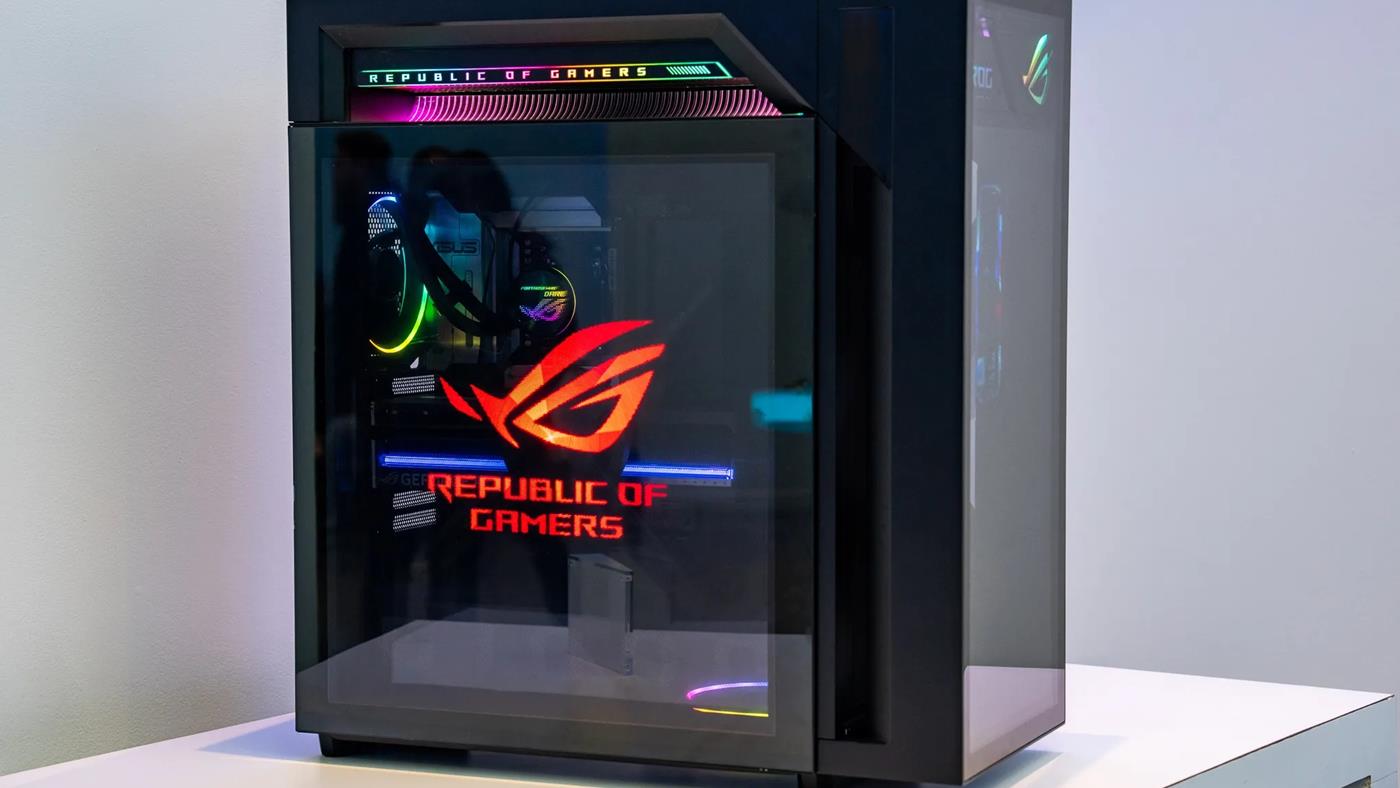 Asus, ROG G1000 ile CES’te gövde gösterisi yaptı: Hologram kaplı tasarım