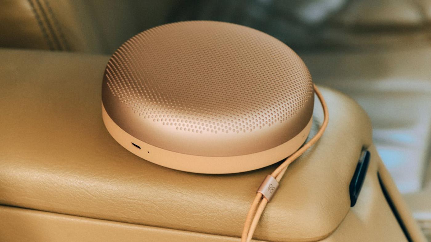 Bang & Olufsen Beosound A1 kablosuz hoparlör üçüncü kez karşımızda