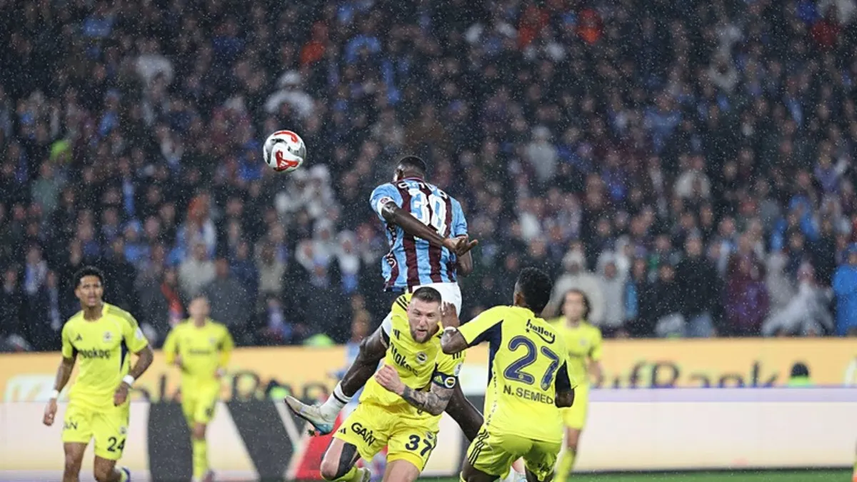 Fenerbahçe'den faul itirazı! Trabzonspor'un golü öncesi...