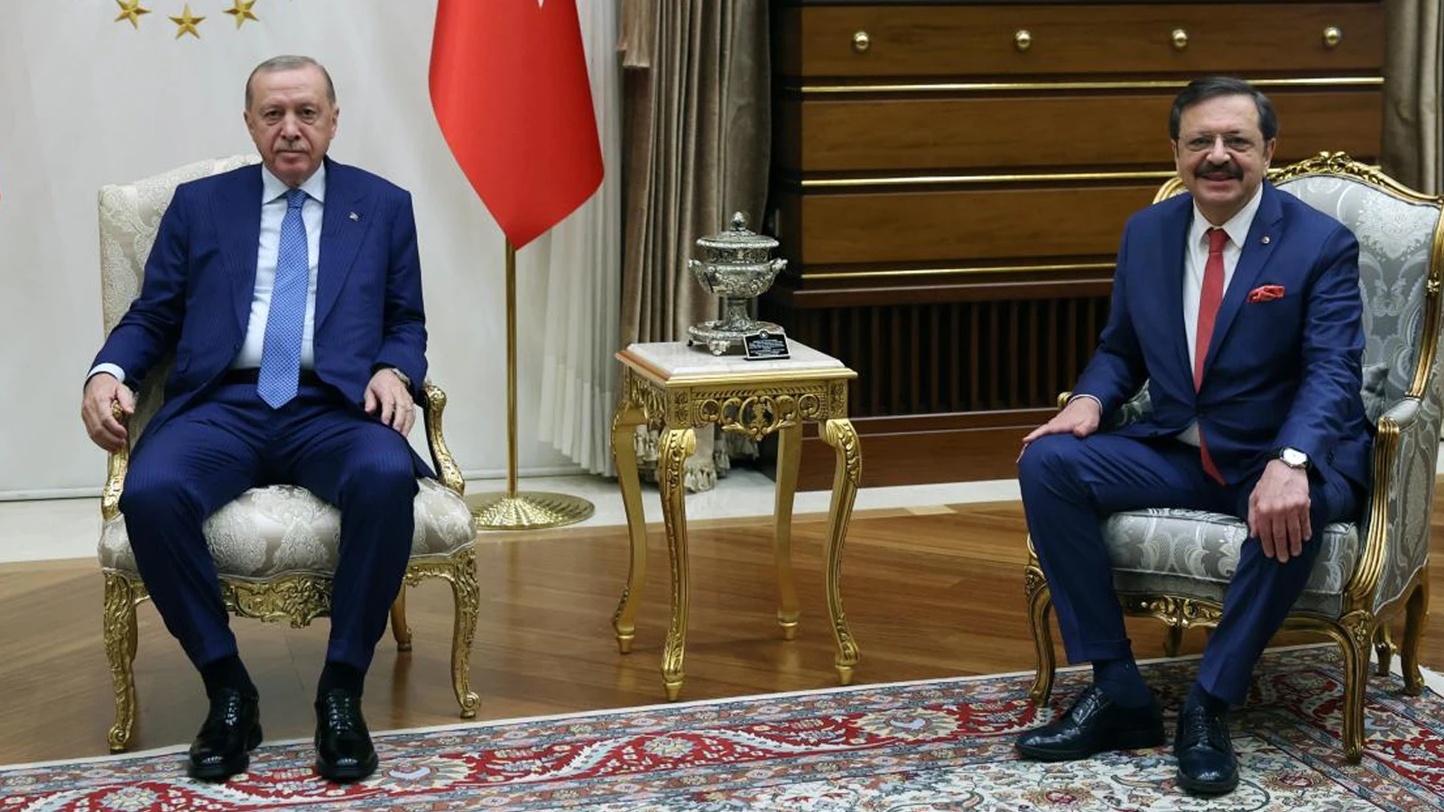 Cumhurbaşkanı Erdoğan, TOBB Başkanı Rifat Hisarcıklıoğlu'nu kabul etti