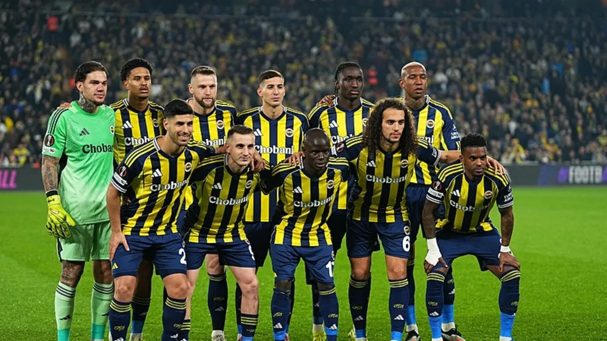 Fenerbahçe'nin WhatsApp grubunda Galatasaray coşkusu!