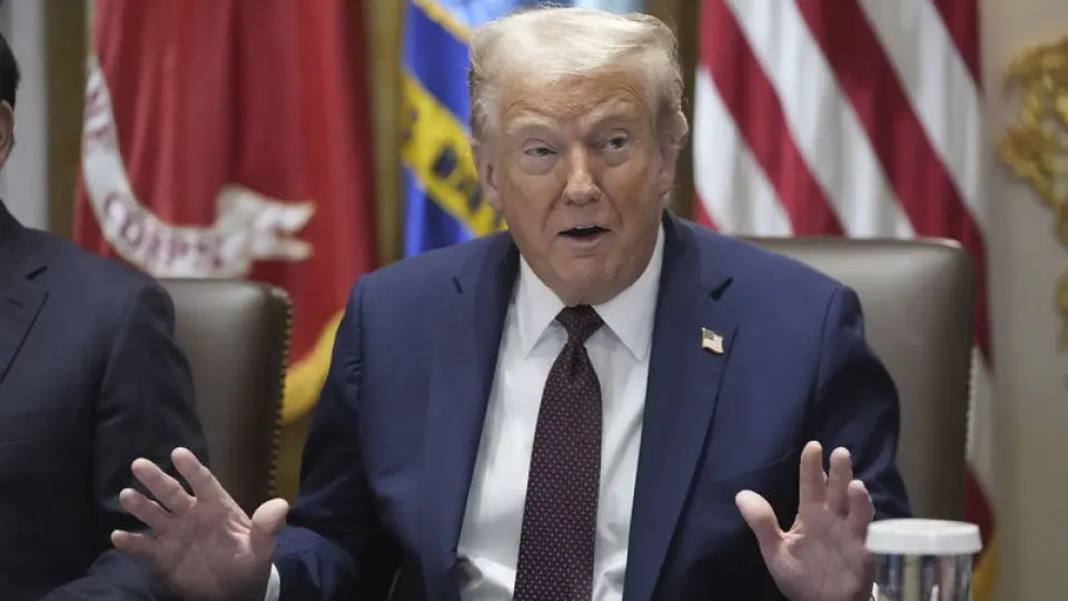 Trump: Benimle aynı fikirde olmayan hiç kimse Fed başkanı olamayacak