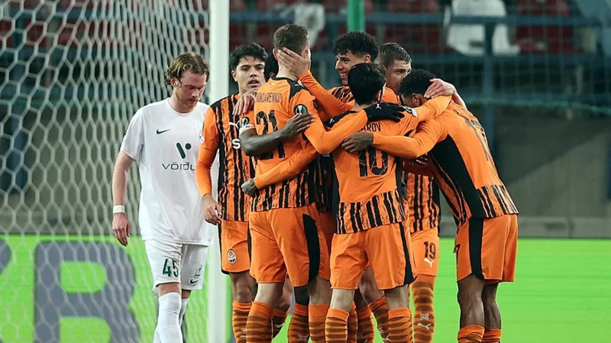 Arda Turan'lı Shakhtar Donetsk'ten 6 gollü zafer!