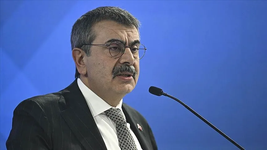 Milli Eğitim Bakanı Tekin, Meclis'te gazetecilerin sorularını yanıtladı
