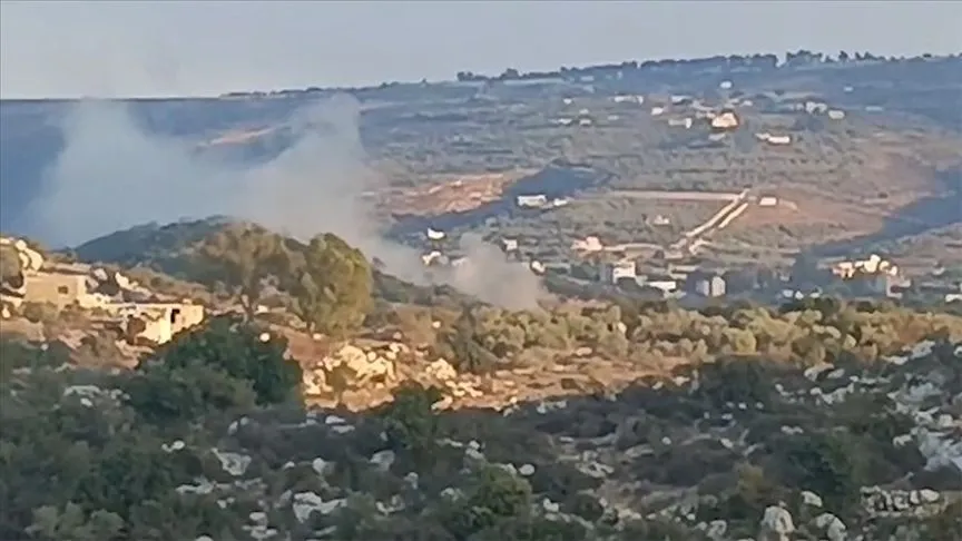 İsrail, Lübnan'ın güneyinde bir araca İHA saldırısı düzenledi