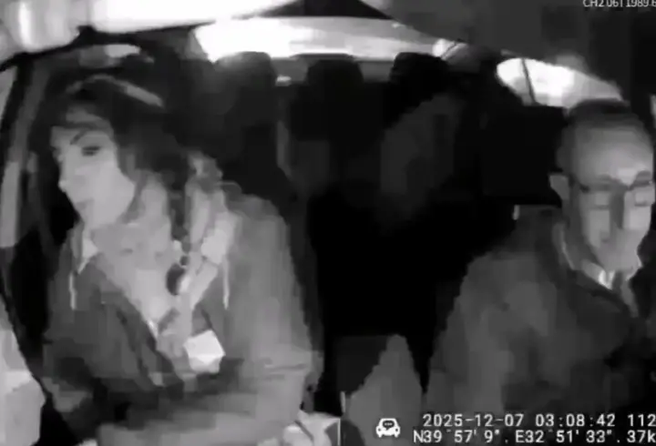 Hırsızlık anı kamerada! Taksiden 15 bin lirayı işte böyle çaldı...