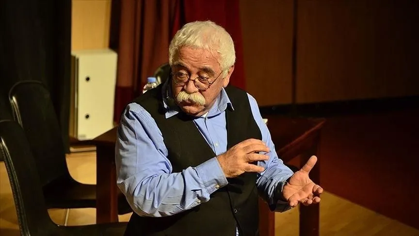 Mizah ustası Levent Kırca'nın vefatının üzerinden 10 yıl geçti