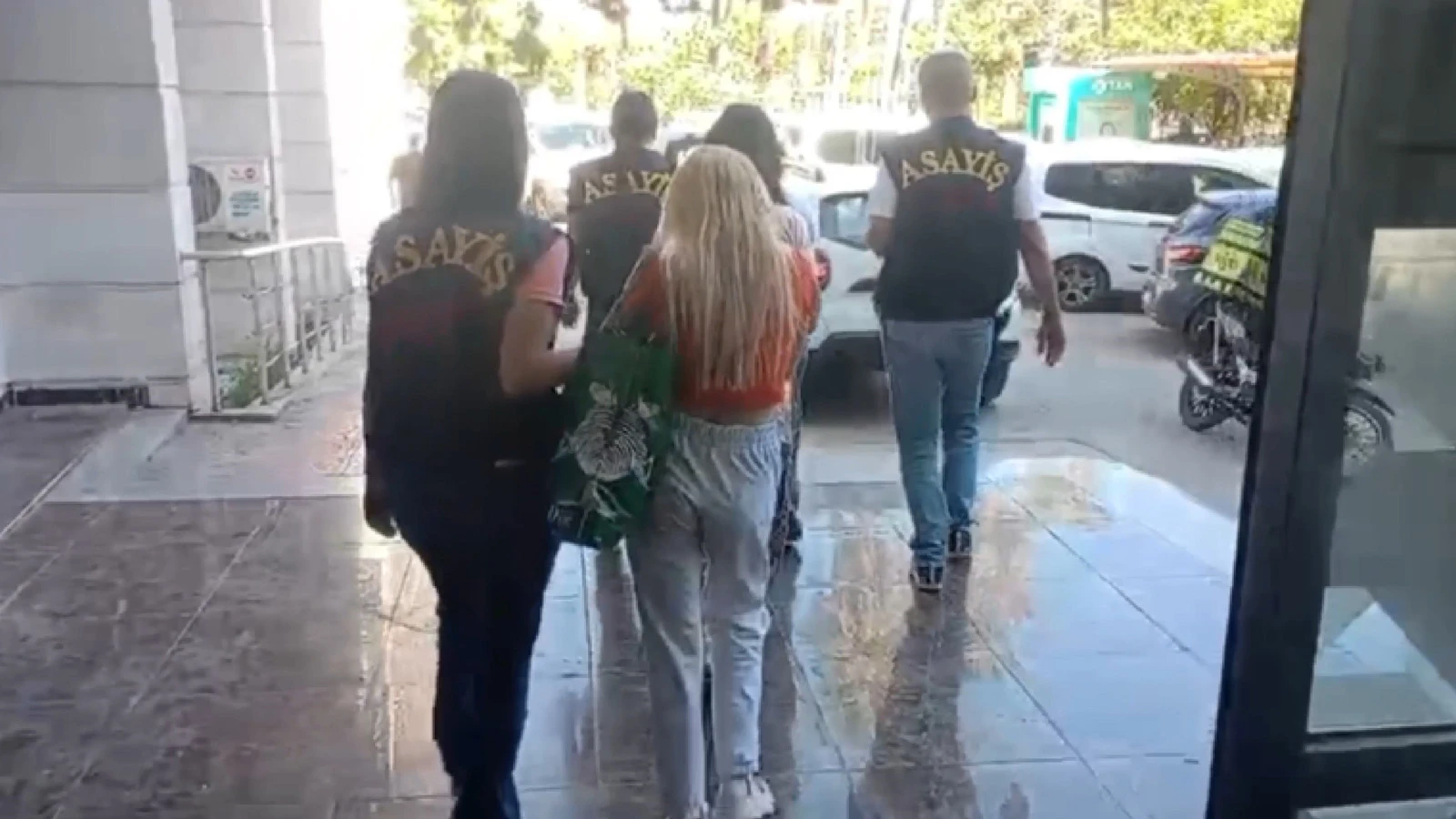 Şehir şehir gezip hırsızlık yaptılar, Mersin'de yakayı ele verdiler