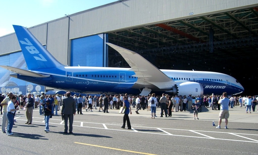 Felaketin ardından tüm "Boeing 787" tipi uçaklarda inceleme başlatıldı