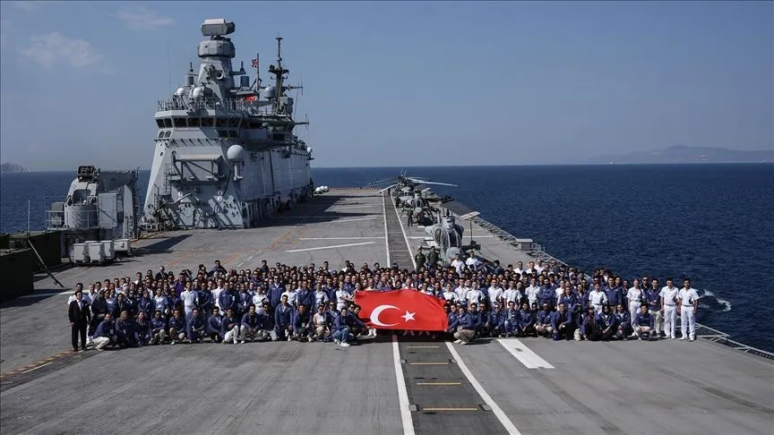 Gençlerin TCG Anadolu gemisiyle "Zafer Yolculuğu" gururu