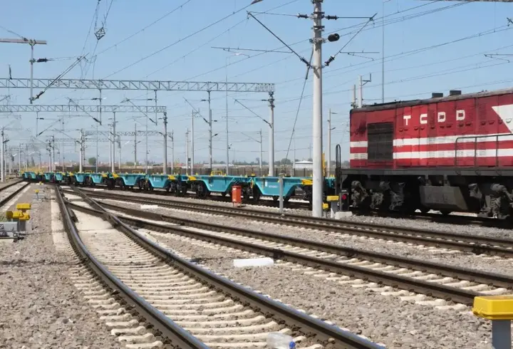 Bazı demir yollarında kritik hatlar bu yıl tamamlanacak