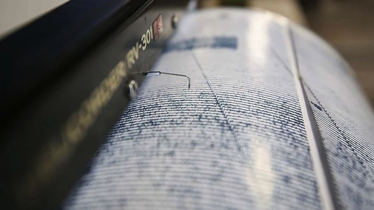 Son dakika: Balıkesir Sındırgı'da 4,5 büyüklüğünde deprem