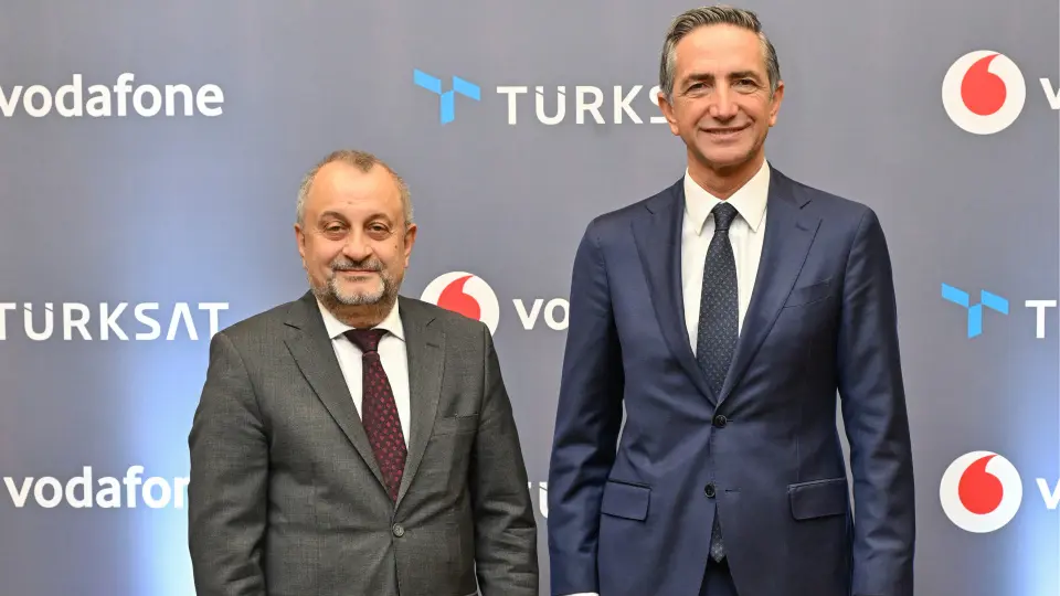 Türksat ve Vodafone’dan fiber altyapıda stratejik işbirliği