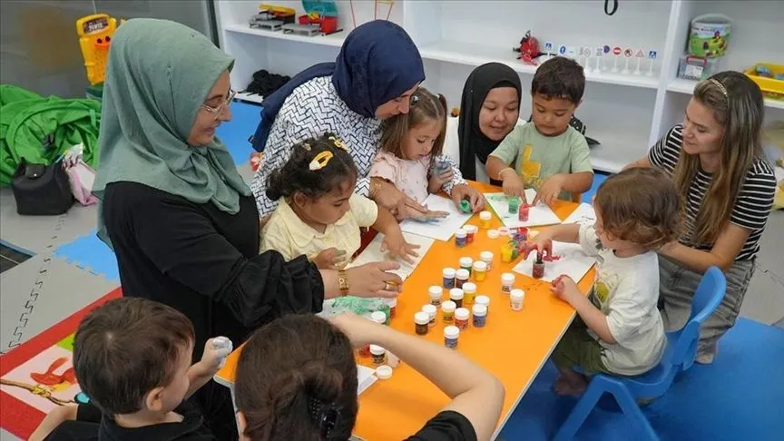 Ümraniye Belediyesi'nden Anne Çocuk Atölyeleri