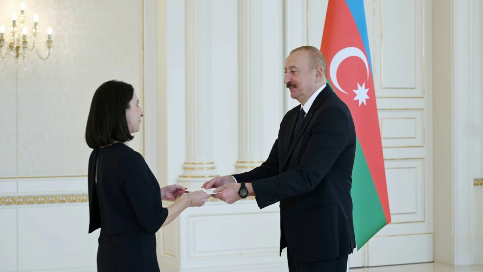 Aliyev, Azerbaycan-Fransa ilişkilerinde yeni dönemin başladığını bildirdi