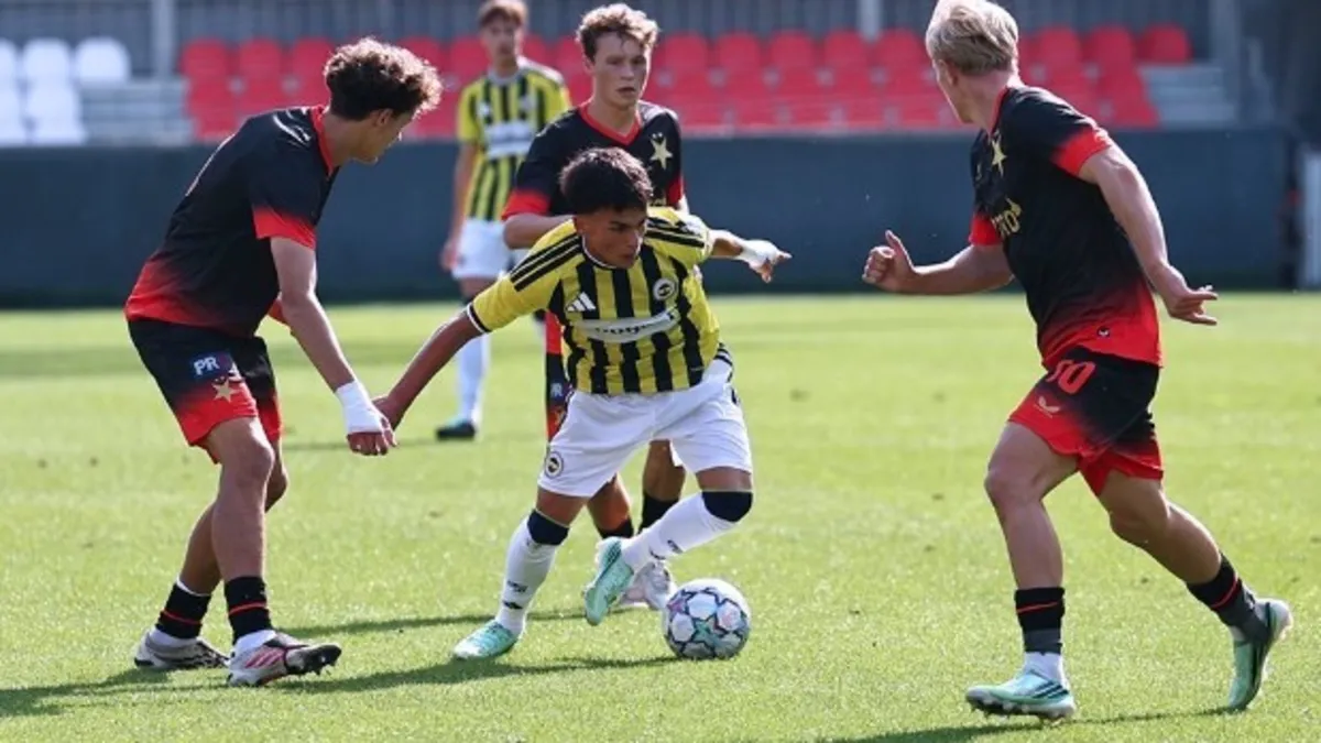 Fenerbahçe U19 Sahasında Mağlup!