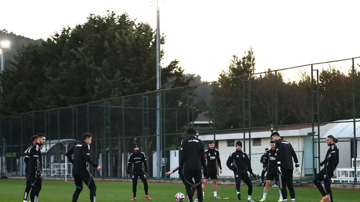 Beşiktaş'ta Çaykur Rizespor maçı öncesi Rafa Silva gelişmesi!