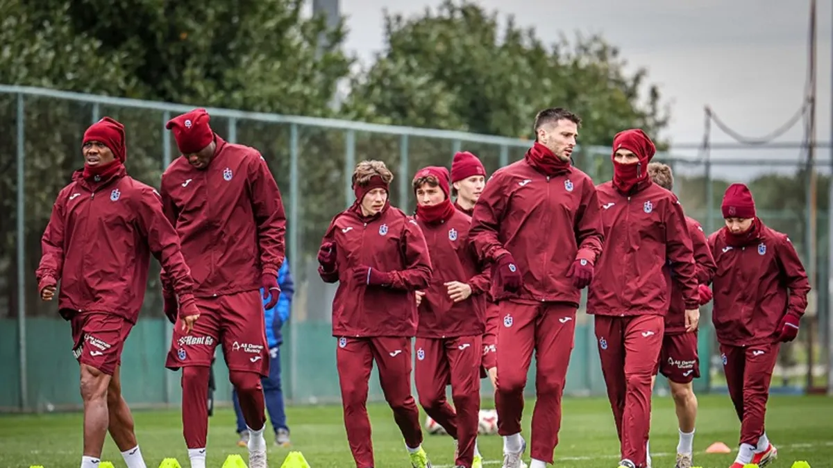 Trabzonspor'un RAMS Başakşehir maçı kamp kadrosu açıklandı!