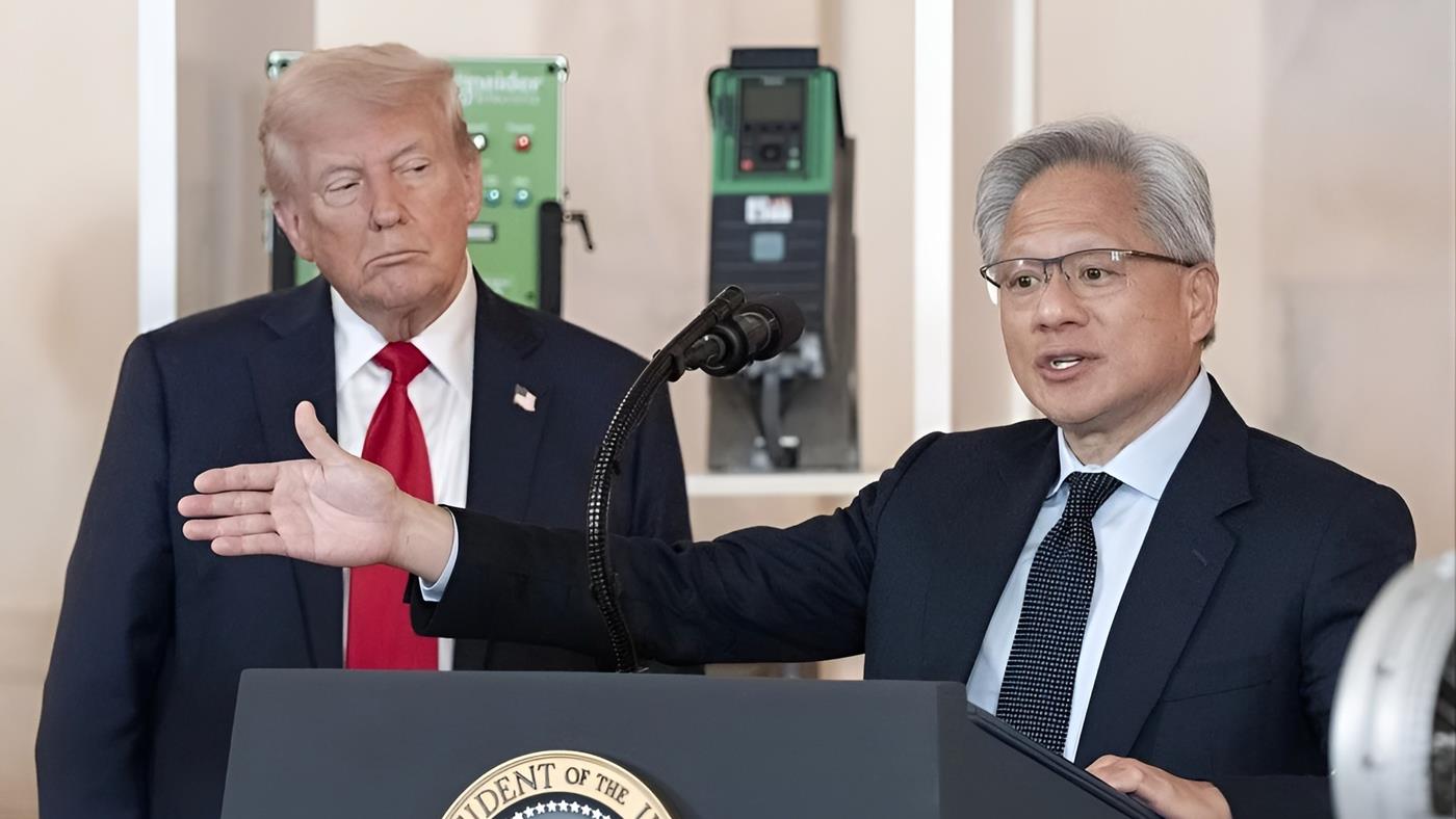 Trump gemileri yaktı, gümrük vergileri 3 kat artacak
