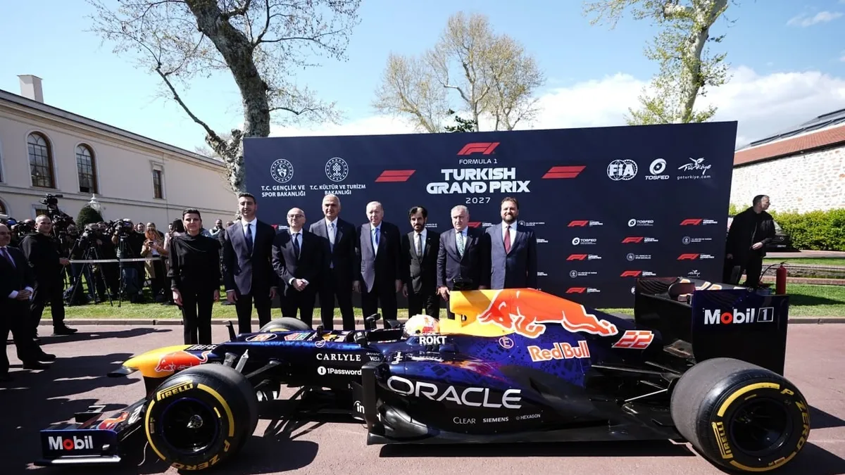 Formula 1 Türkiye'ye geri dönüyor! Başkan Erdoğan müjdeyi verdi